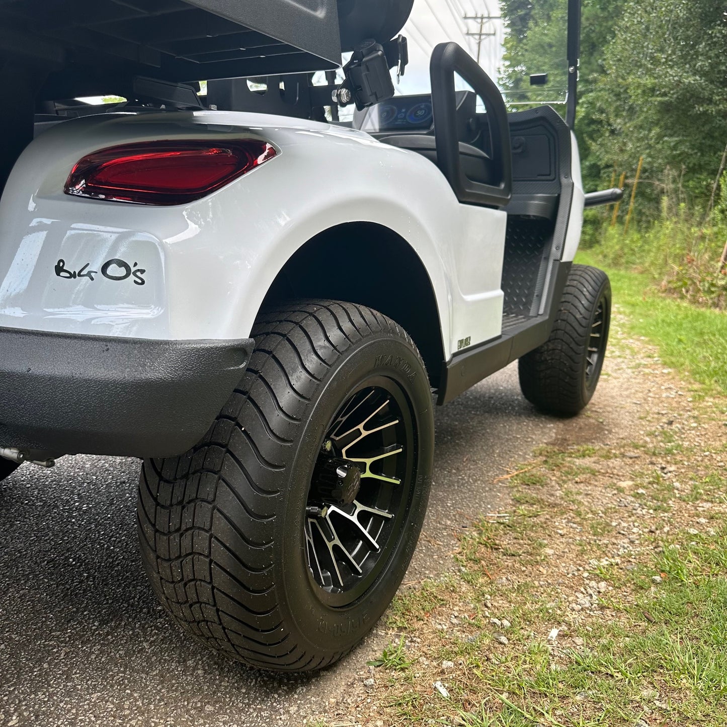 Voyager Explorer - 2026 Lithium Battery - Fresh Powder $9,995