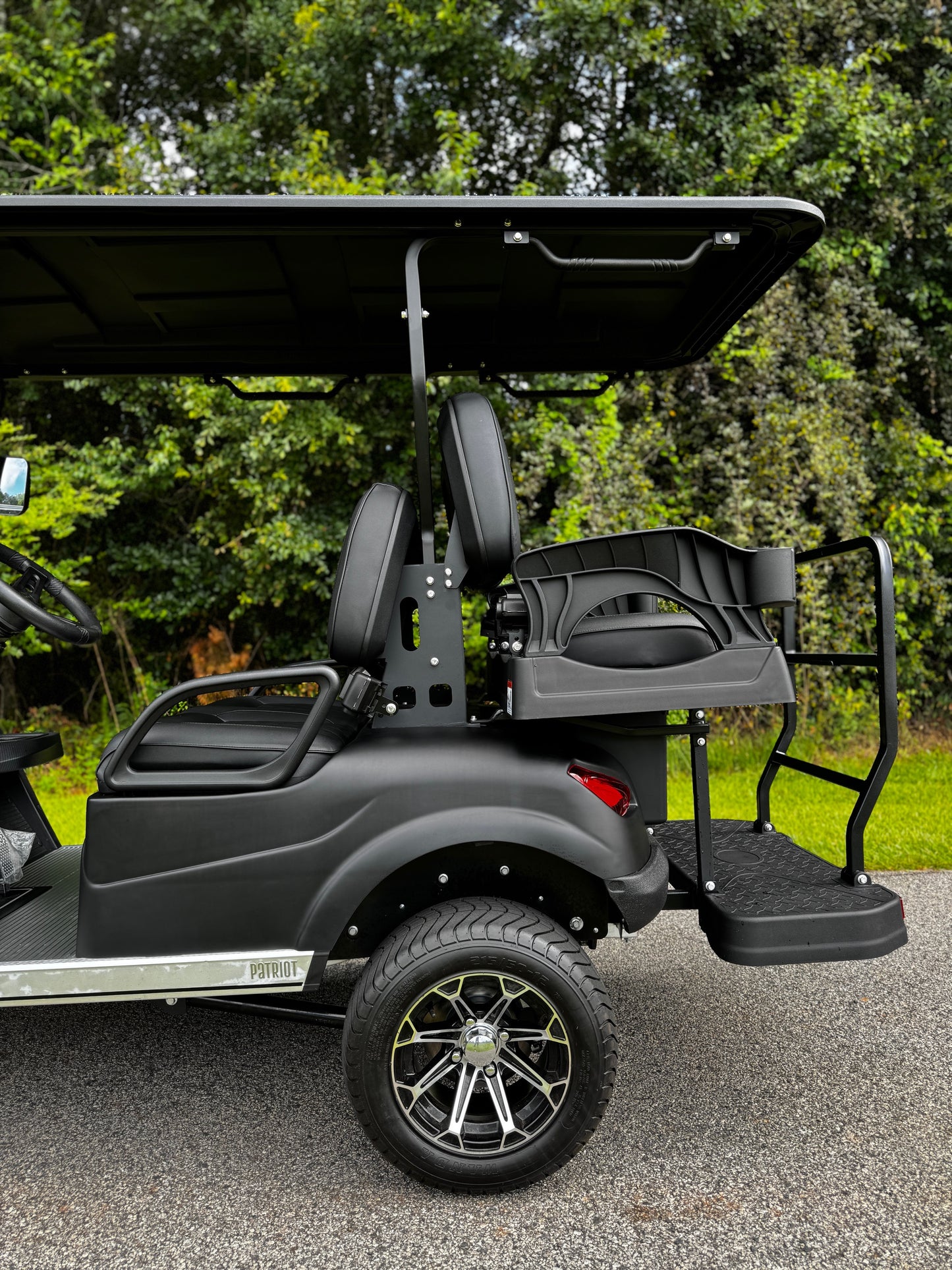 *ON SALE!* Voyager Patriot 4-Passenger 2025 72V Lithium - Midnight Matte $12,495