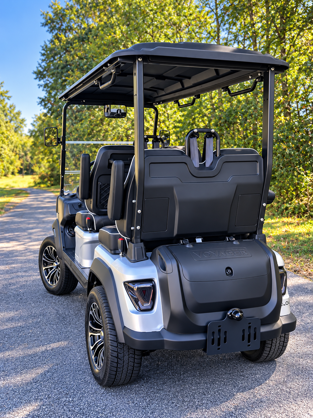 *Available for Pre-Order* Voyager Commander Forward-Facing 2026 72V Lithium -Silver Lining $12,995