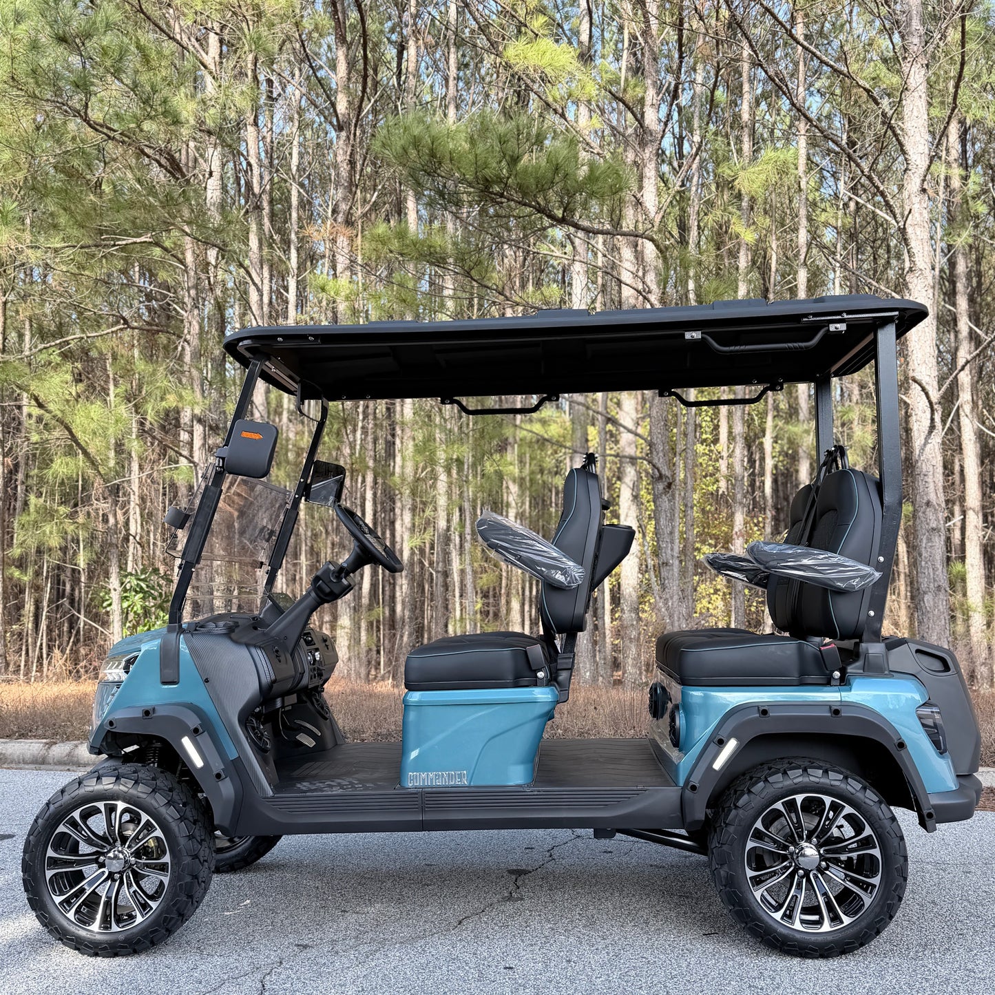 *Available for Pre-Order* Voyager Commander Forward-Facing 2026 72V Lithium - Riptide Blue $13,495