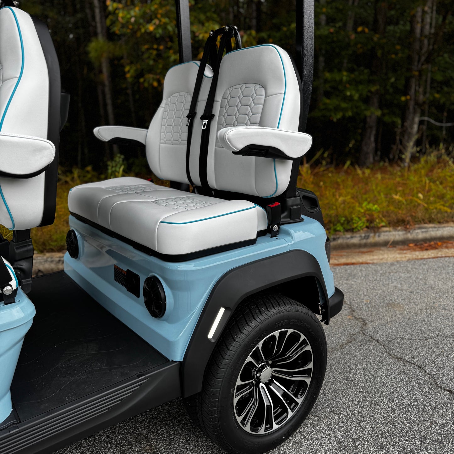 *Available for Pre-Order* Voyager Commander Forward-Facing 2026 72V Lithium - Blue Skies Ahead $13,495