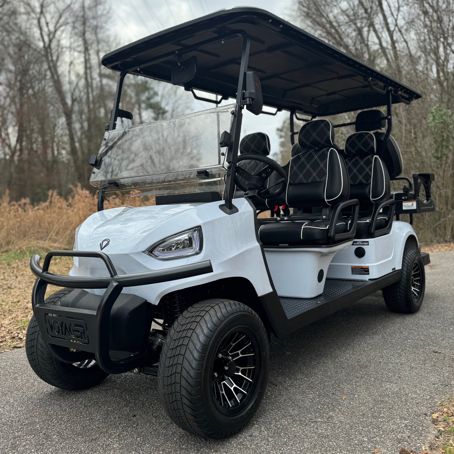 Voyager Explorer 6-Passenger - 2025 Lithium Battery - Fresh Powder $12,995